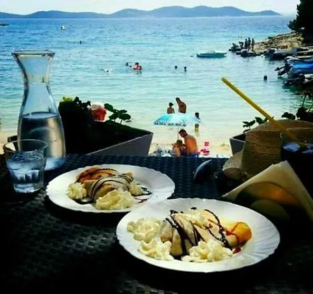 Lancana - Porat&beach Oaza Mira Drage